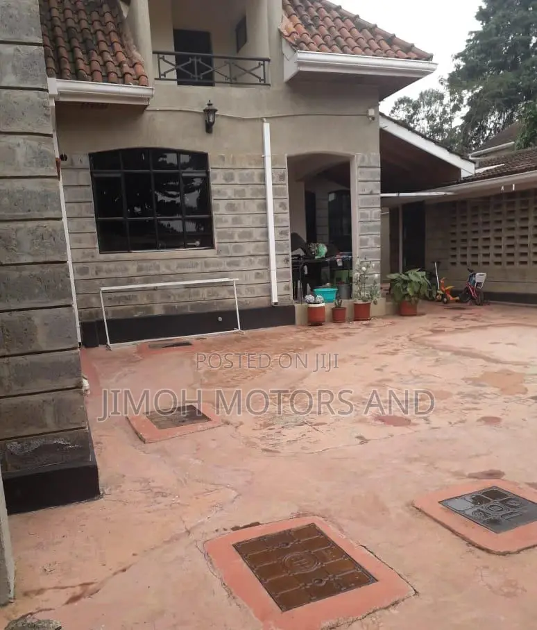Impressive 3-Bedroom Property for Sale in Parklands/Highridge