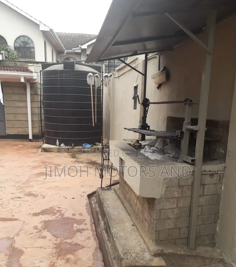 Impressive 3-Bedroom Property for Sale in Parklands/Highridge