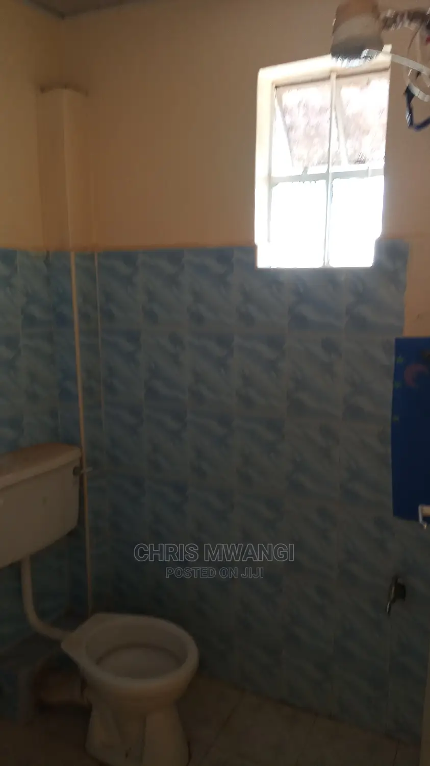 Furnished Maisonette with 4 Bedrooms for Sale on Kenyatta Street in Kenyatta Road / Theta