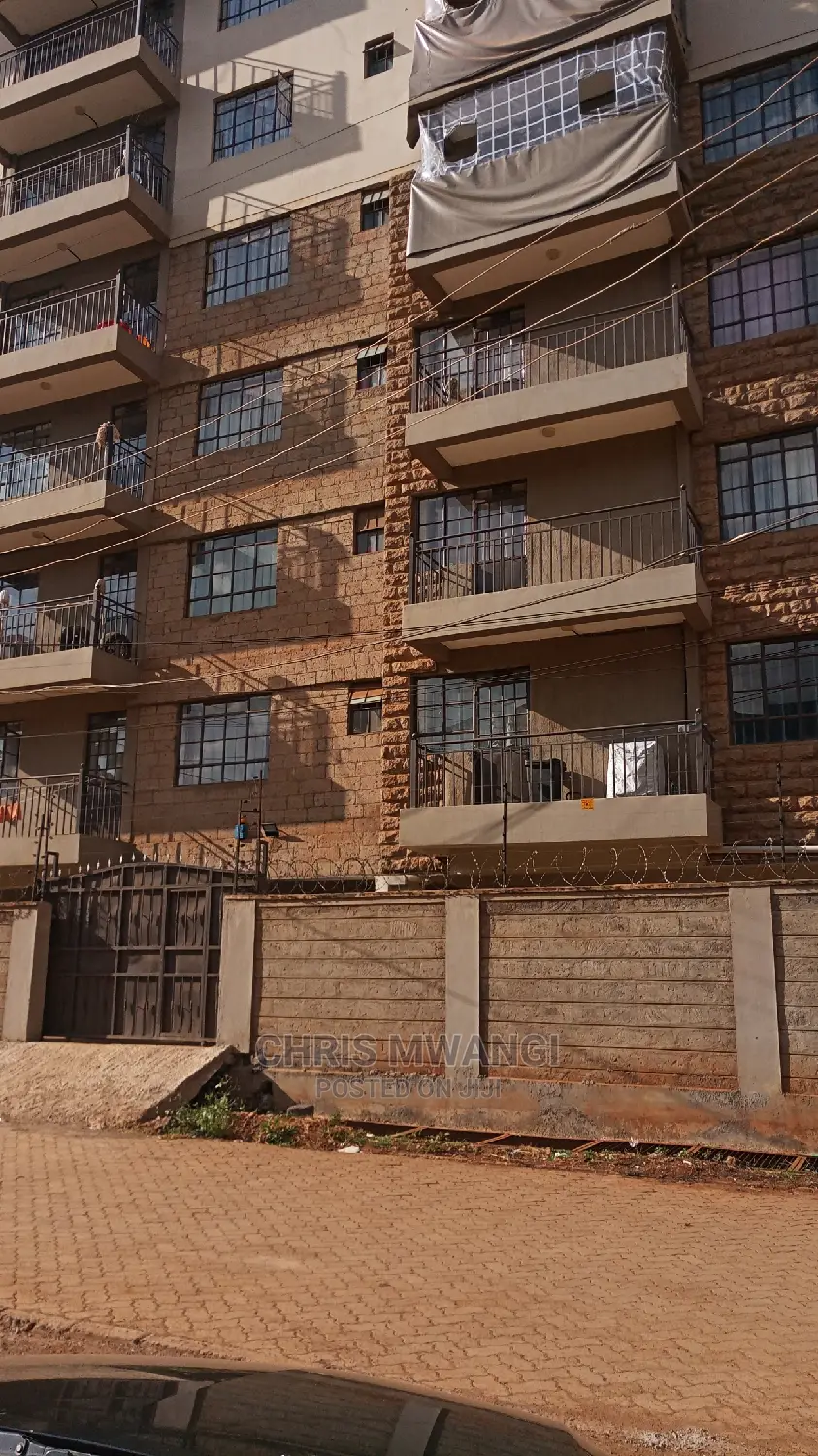 Contemporary 1-Bedroom Apartment in Ruaka Town on Offer in Ruaka