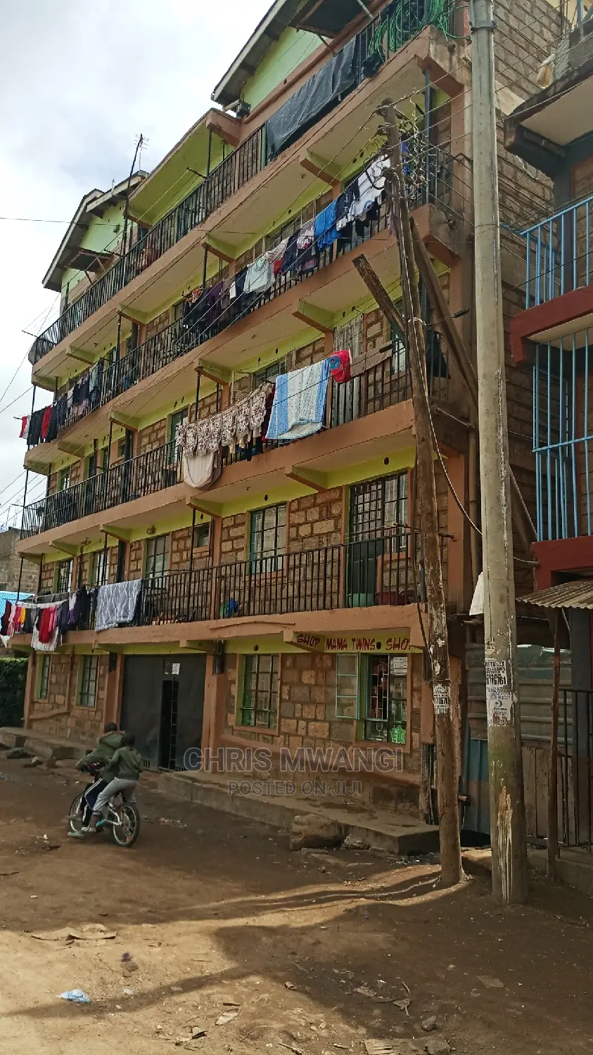 Sonic, Githurai: 2-Bedroom Apartment - Ready for New Owner in Githurai