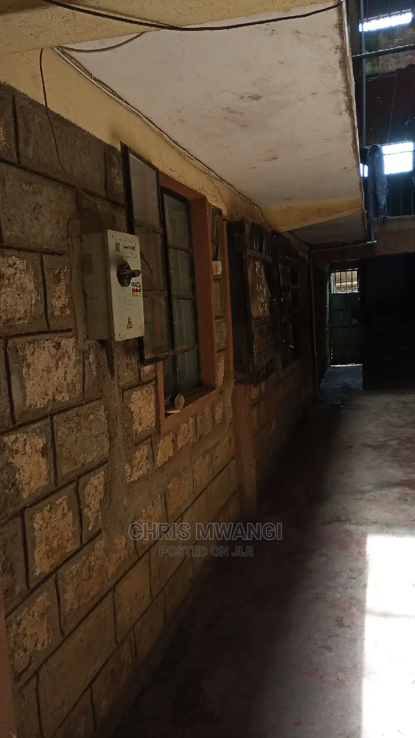 Sonic, Githurai: 2-Bedroom Apartment - Ready for New Owner in Githurai