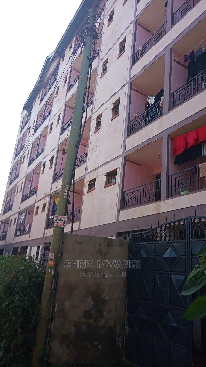 1-Bedroom Apartment in Regen, Kinoo - For Sale in Regen