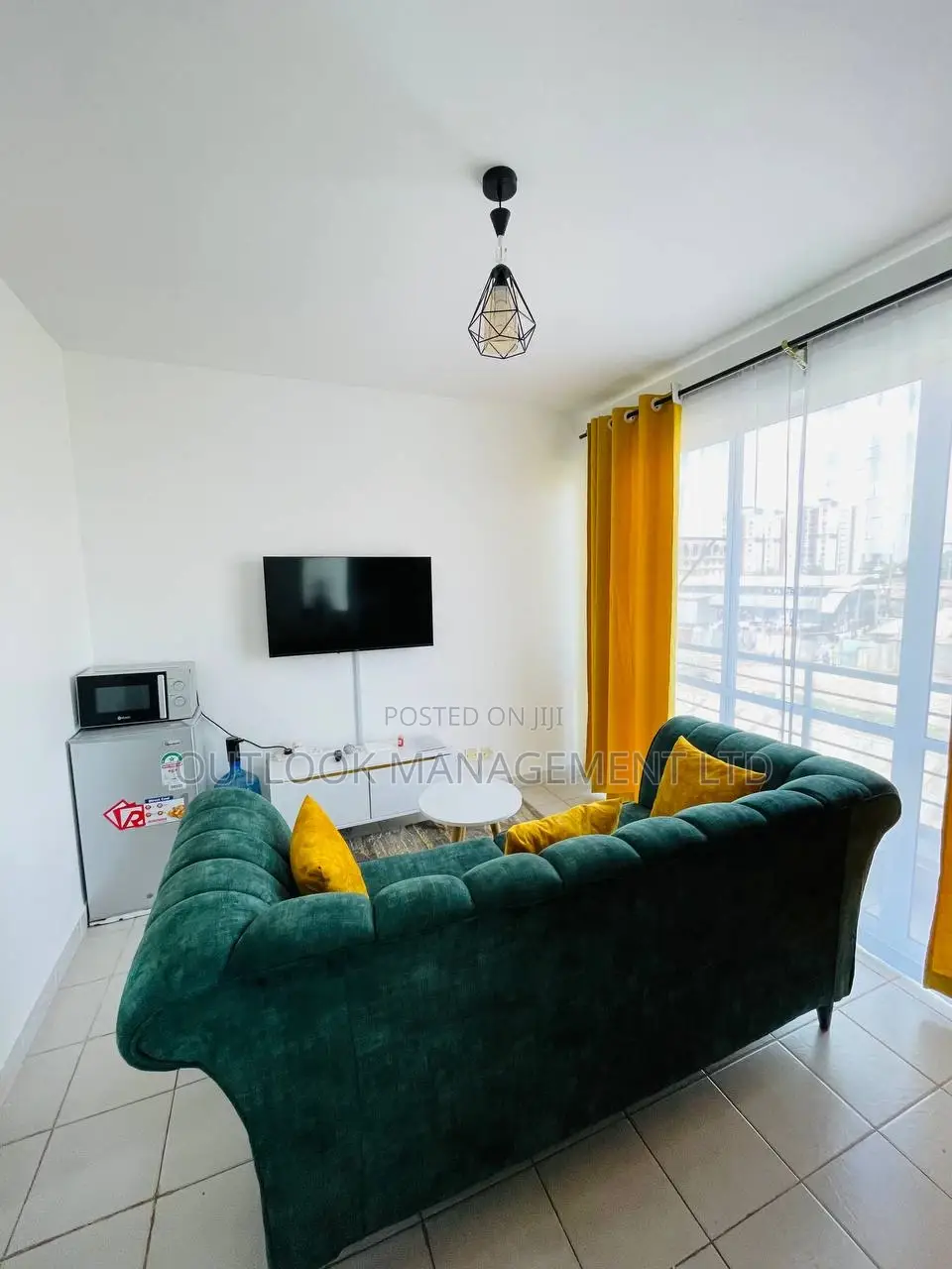 Furnished Studio Apartment in Prime Location on Ngong Rd in Racecourse