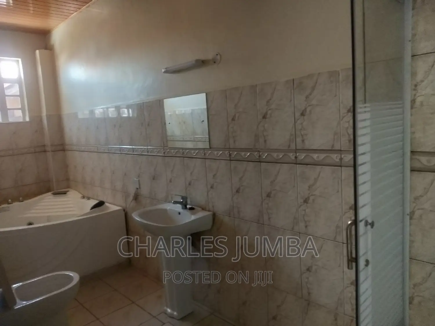 Bonito, Kitengela: Modern 3-bedroom Maisonette on the market in Kitengela