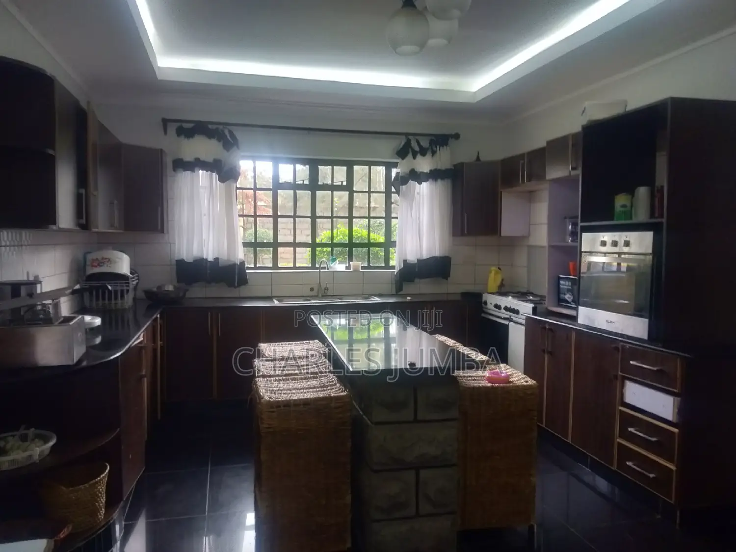 Kitengela, Milimani: 4-Bedroom Maisonette - Ready for New Owners in Kitengela