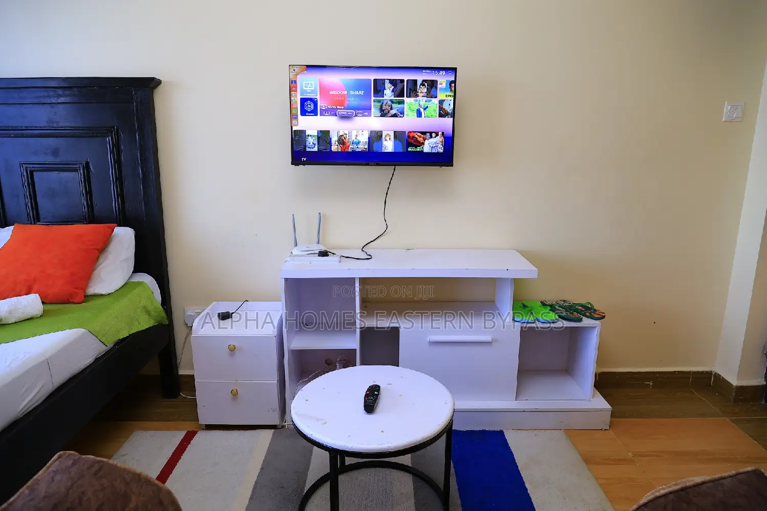 Modern Studio Getaway: Fully Equipped and Stylish in Kamakis