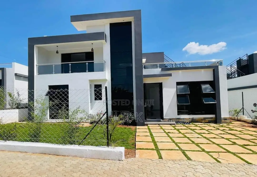 Maisonette with 4 Bedrooms in Mugutha, Kimbo for Sale in Kwa Kairu