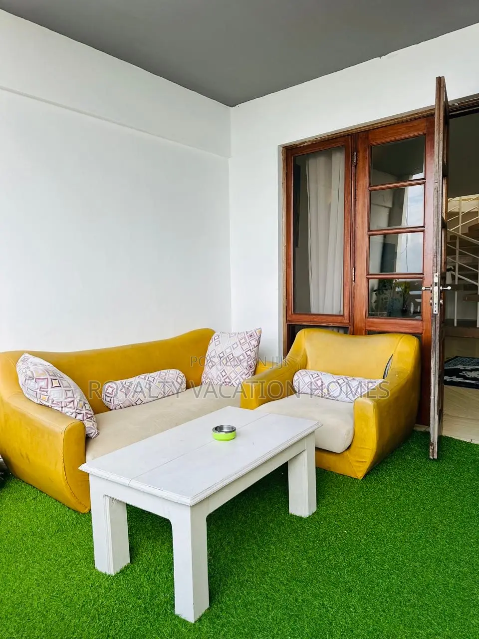 2-Bedroom Airbnb in Mombasa: Stunning Beachfront Apartment in Shanzu