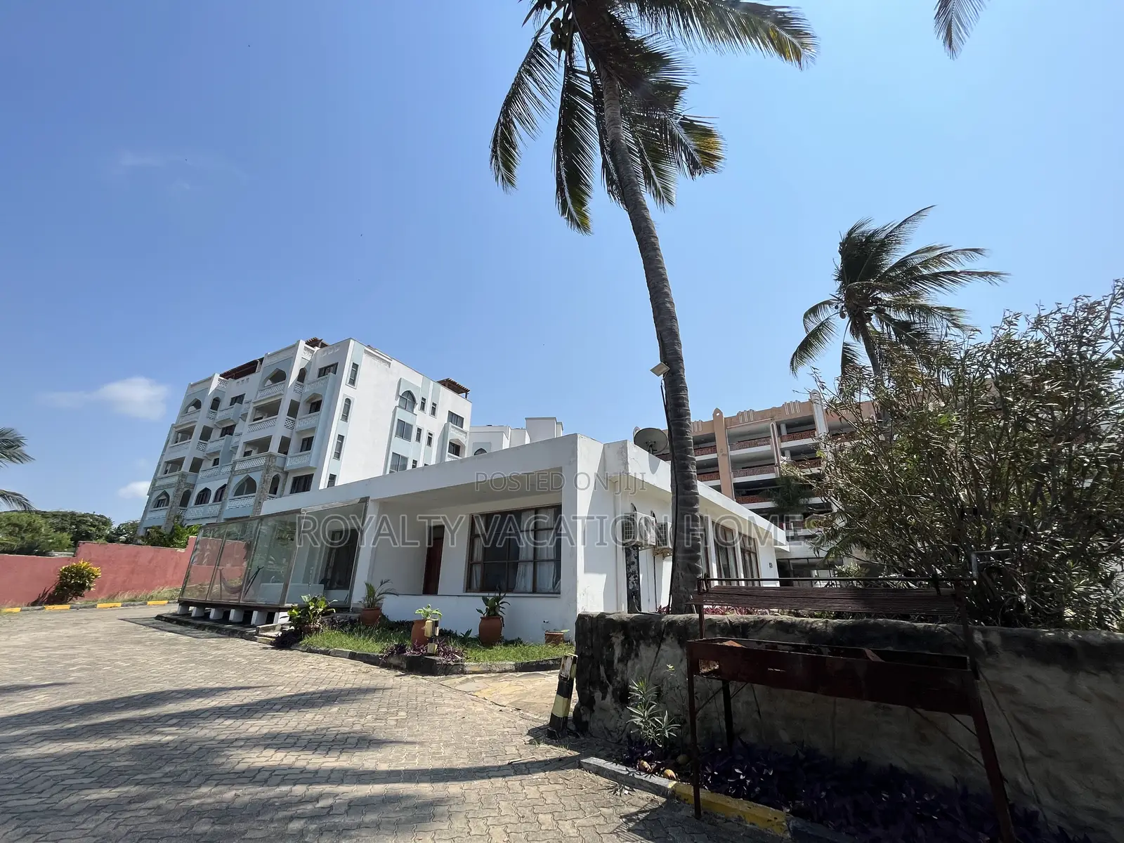 2-Bedroom Mombasa Beachfront Apartment on Airbnb in Shanzu