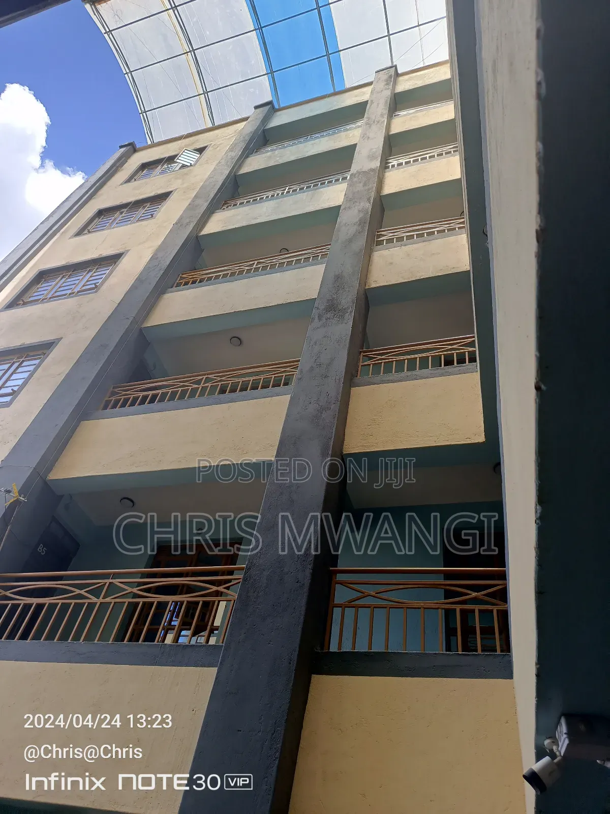 Spacious 1-Bedroom Apartment in Kamakis Estate for Sale in Kamakis