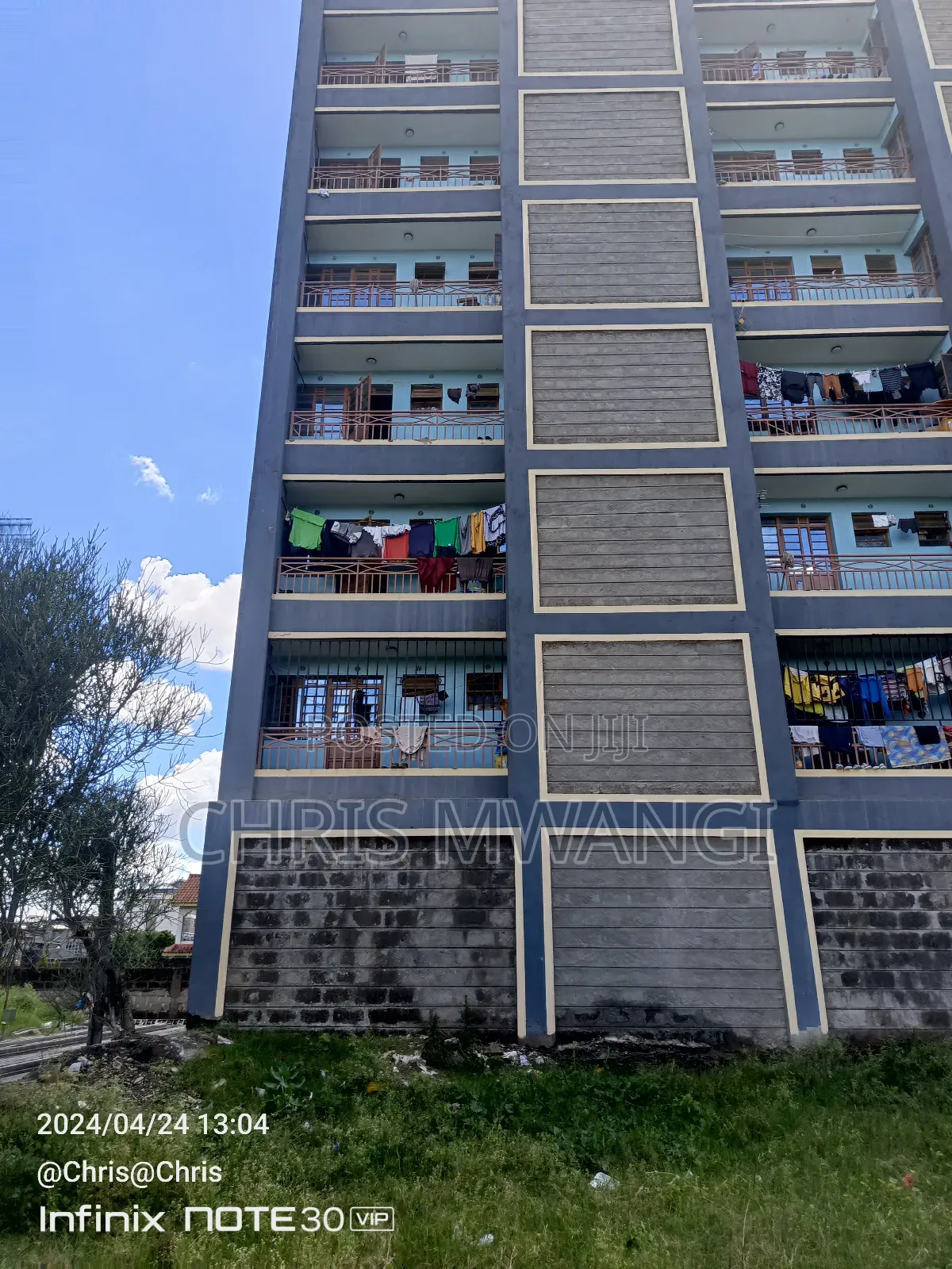 Spacious 1-Bedroom Apartment in Kamakis Estate for Sale in Kamakis