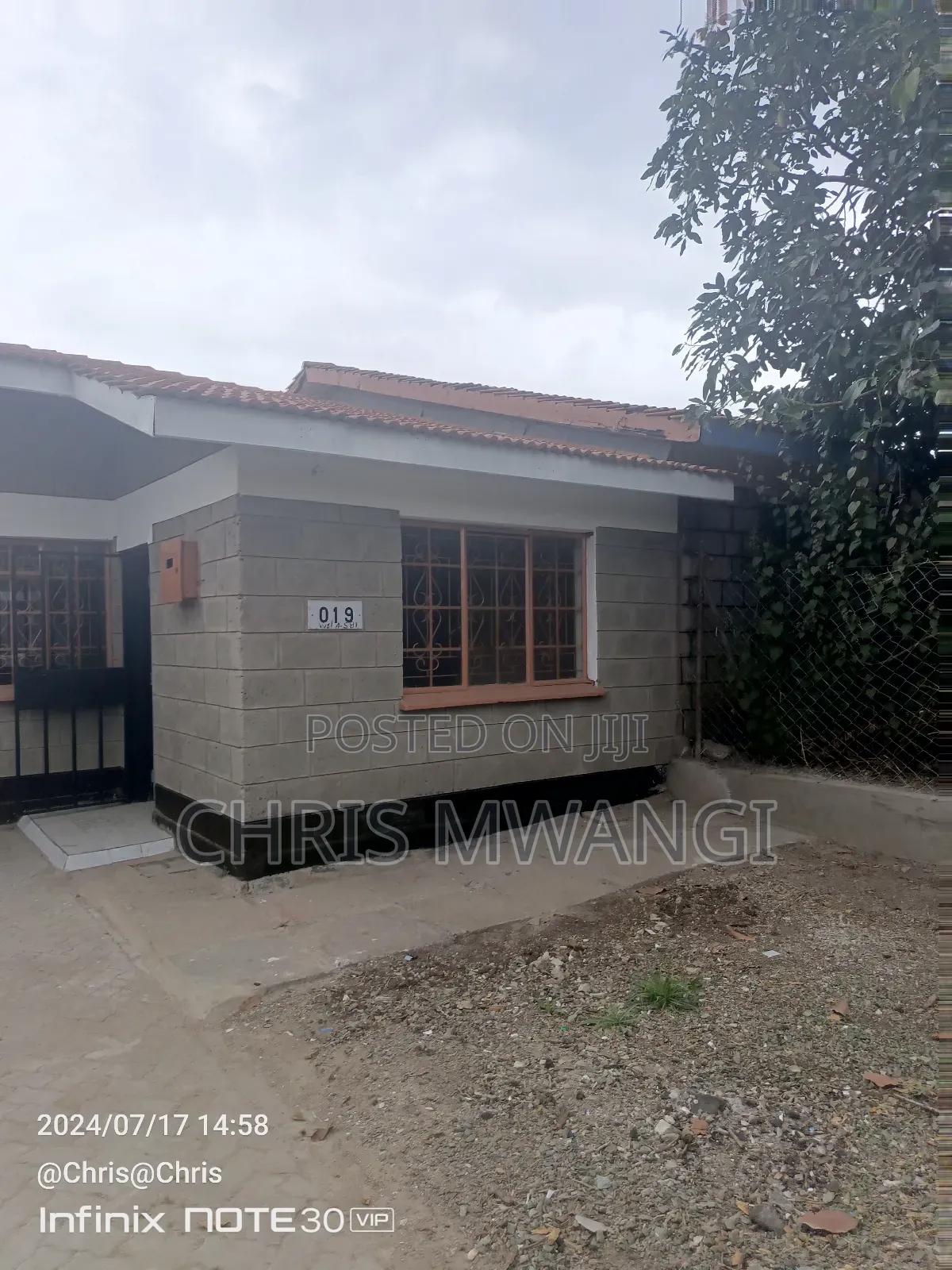 3bdrm Bungalow in Mlolongo Estate, Mombasa Road for sale in Mombasa Road