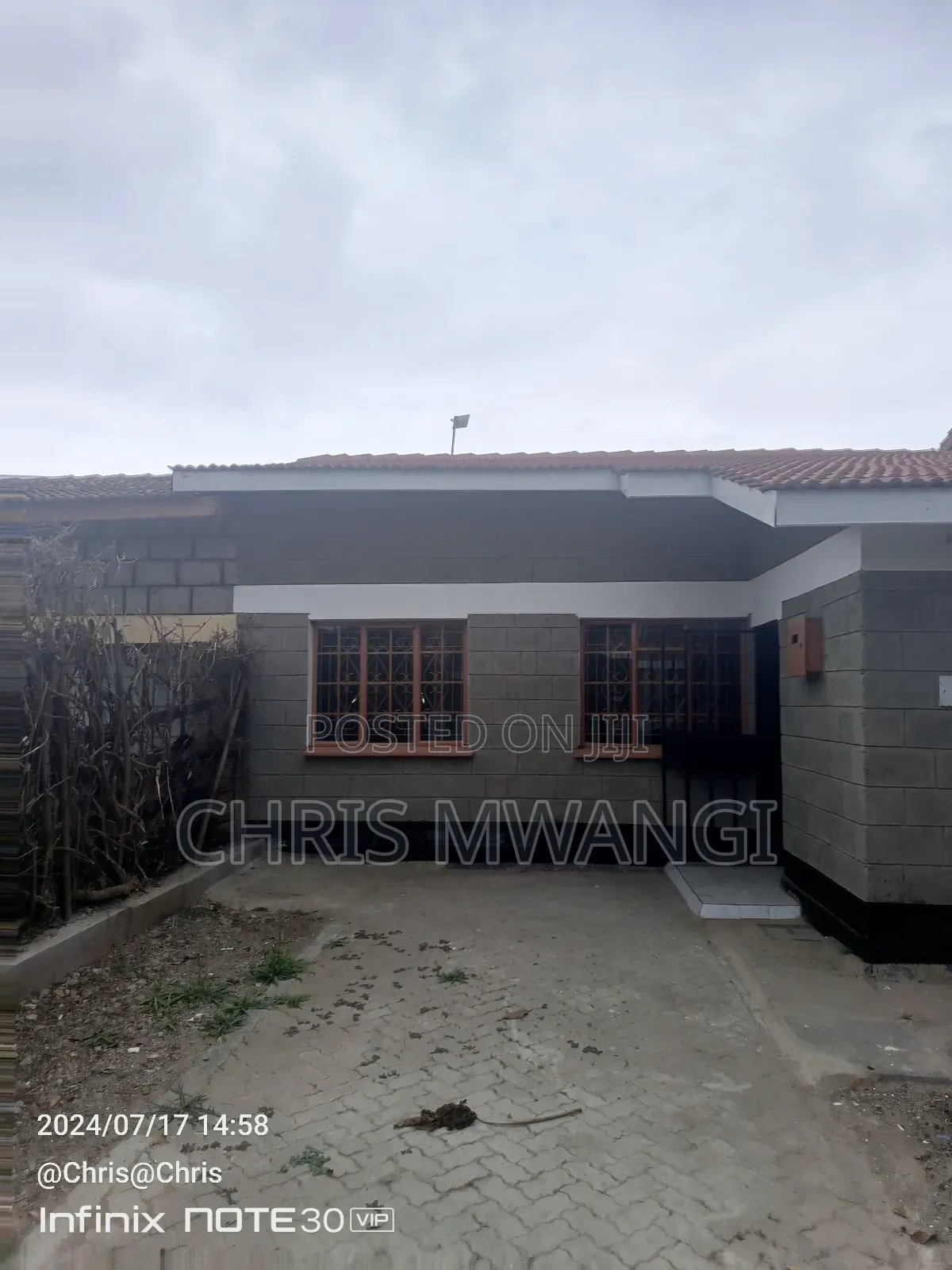 3bdrm Bungalow in Mlolongo Estate, Mombasa Road for sale in Mombasa Road
