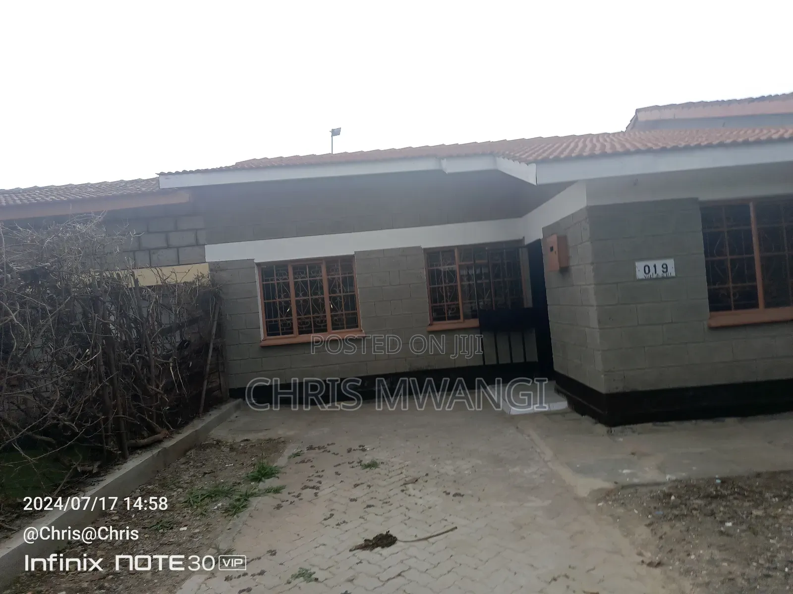 3bdrm Bungalow in Mlolongo Estate, Mombasa Road for sale in Mombasa Road