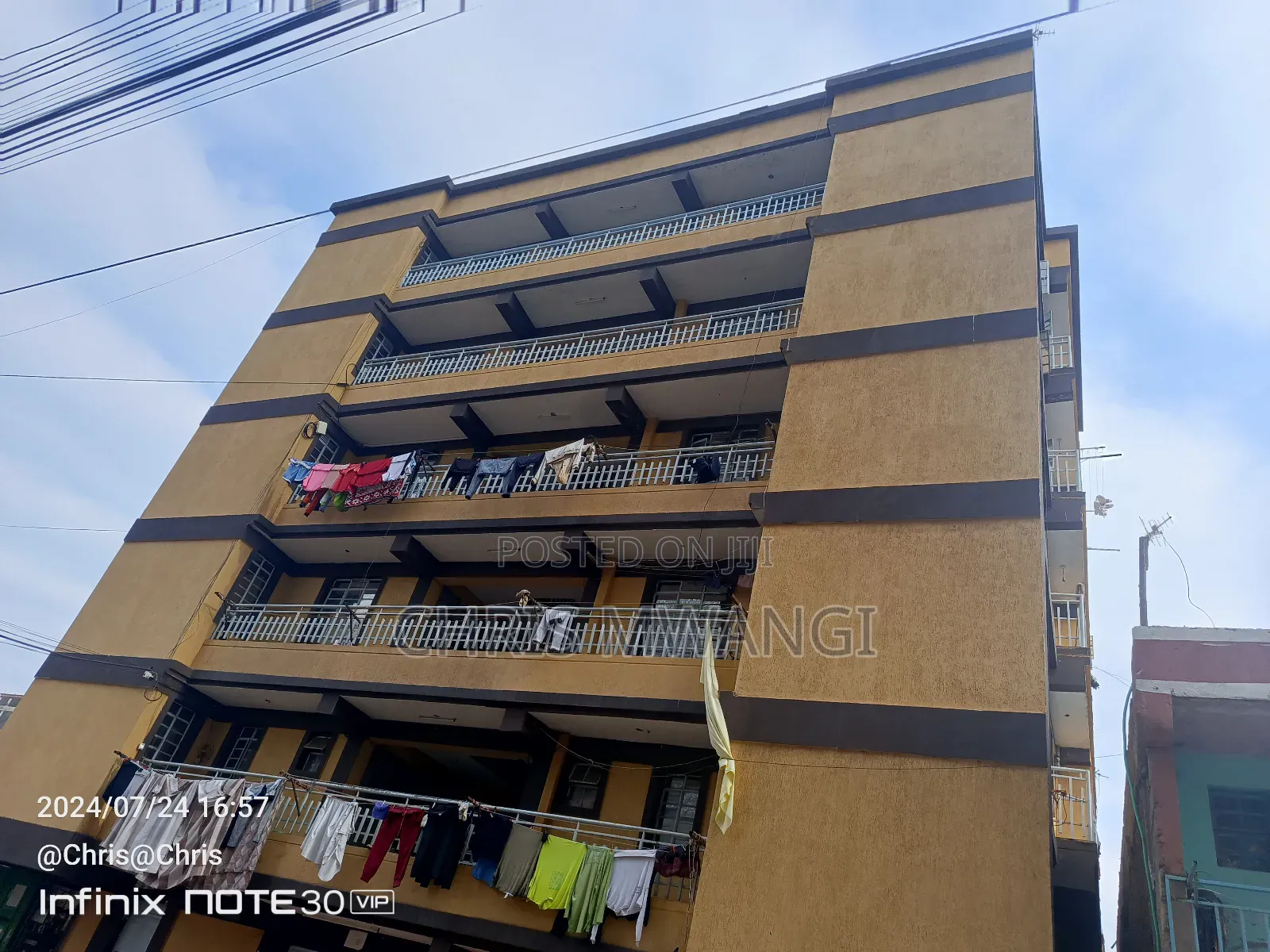 1bdrm Block of Flats in Kiunguro Street, Membley Estate for sale in Membley Estate