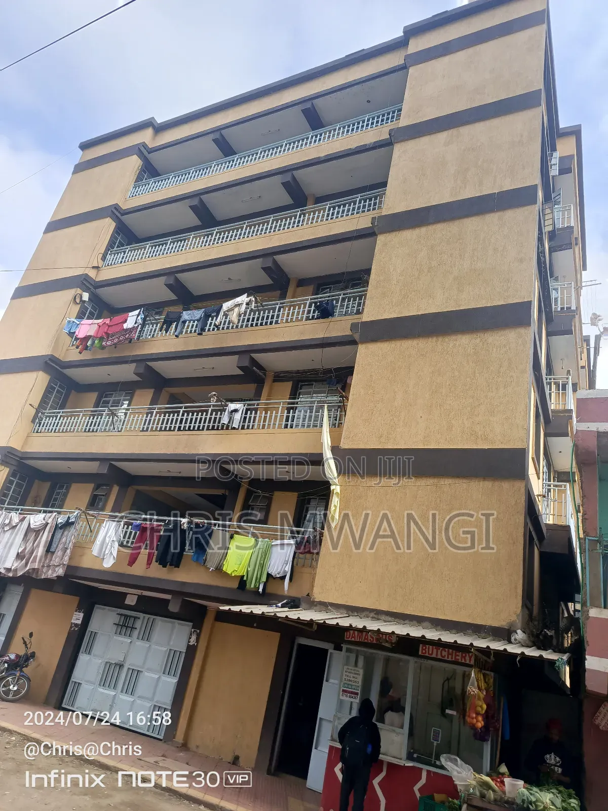 1bdrm Block of Flats in Kiunguro Street, Membley Estate for sale in Membley Estate