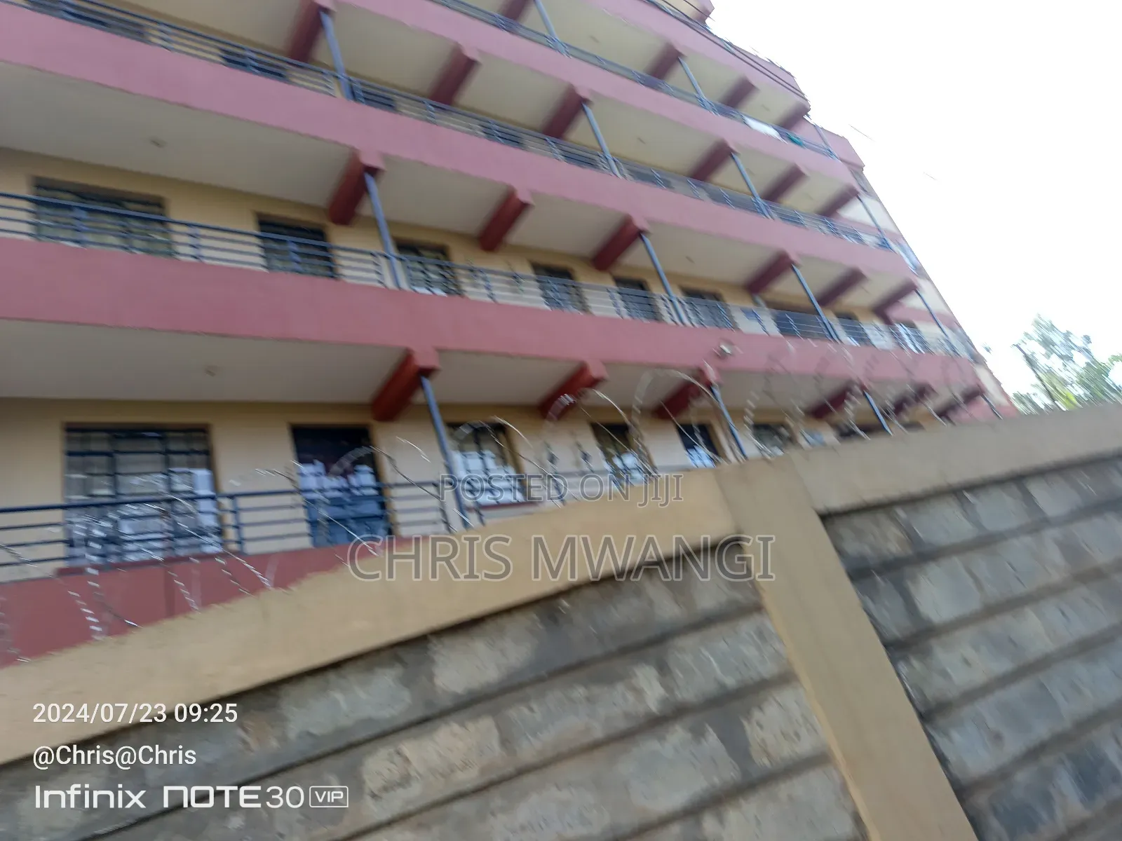 2bdrm Block of Flats in Ruaka Estate for sale in Ruaka