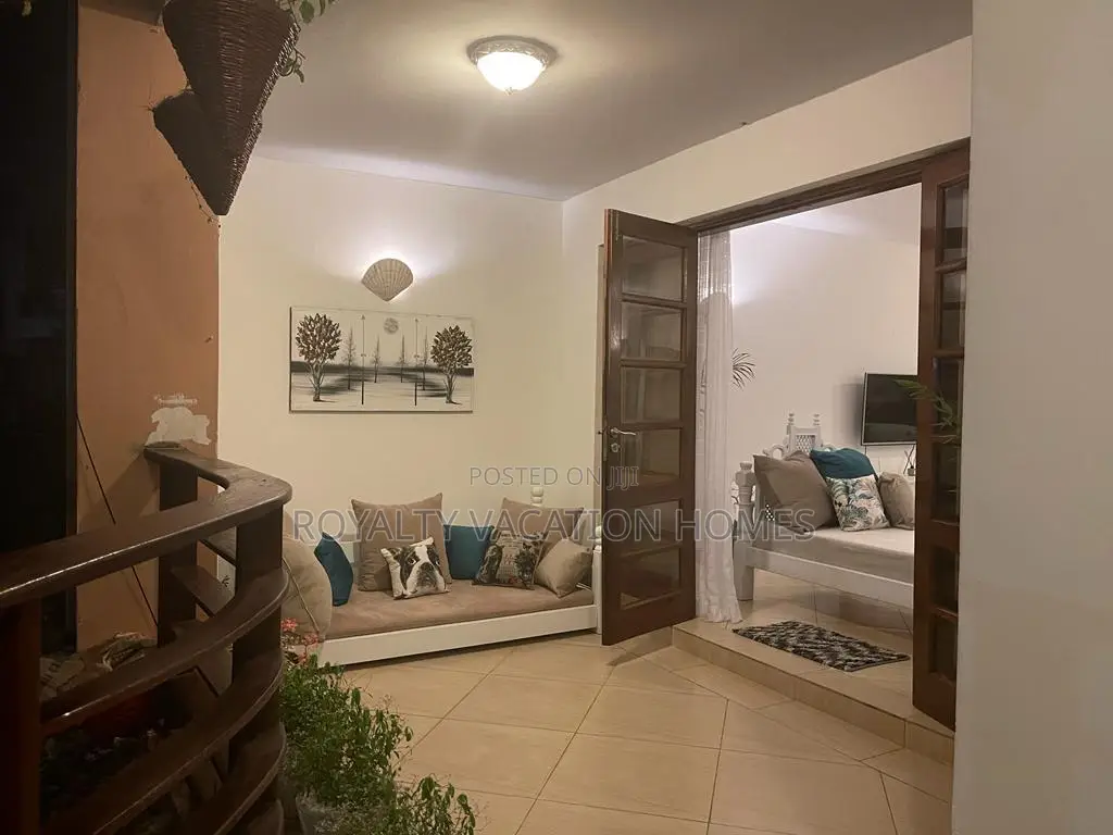 Mombasa 2br Beach Villa Perfect for Families Groups: Villa. in Shanzu
