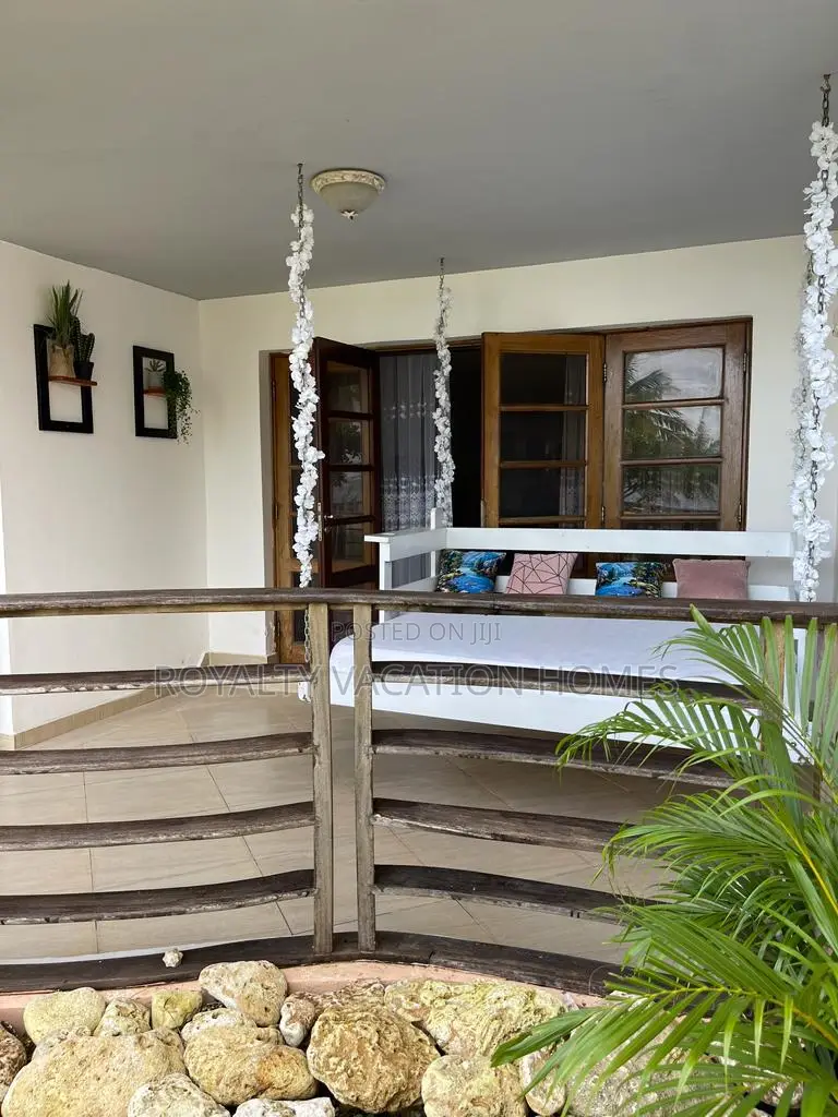 Mombasa 2br Beach Villa Perfect for Families Groups: Villa. in Shanzu