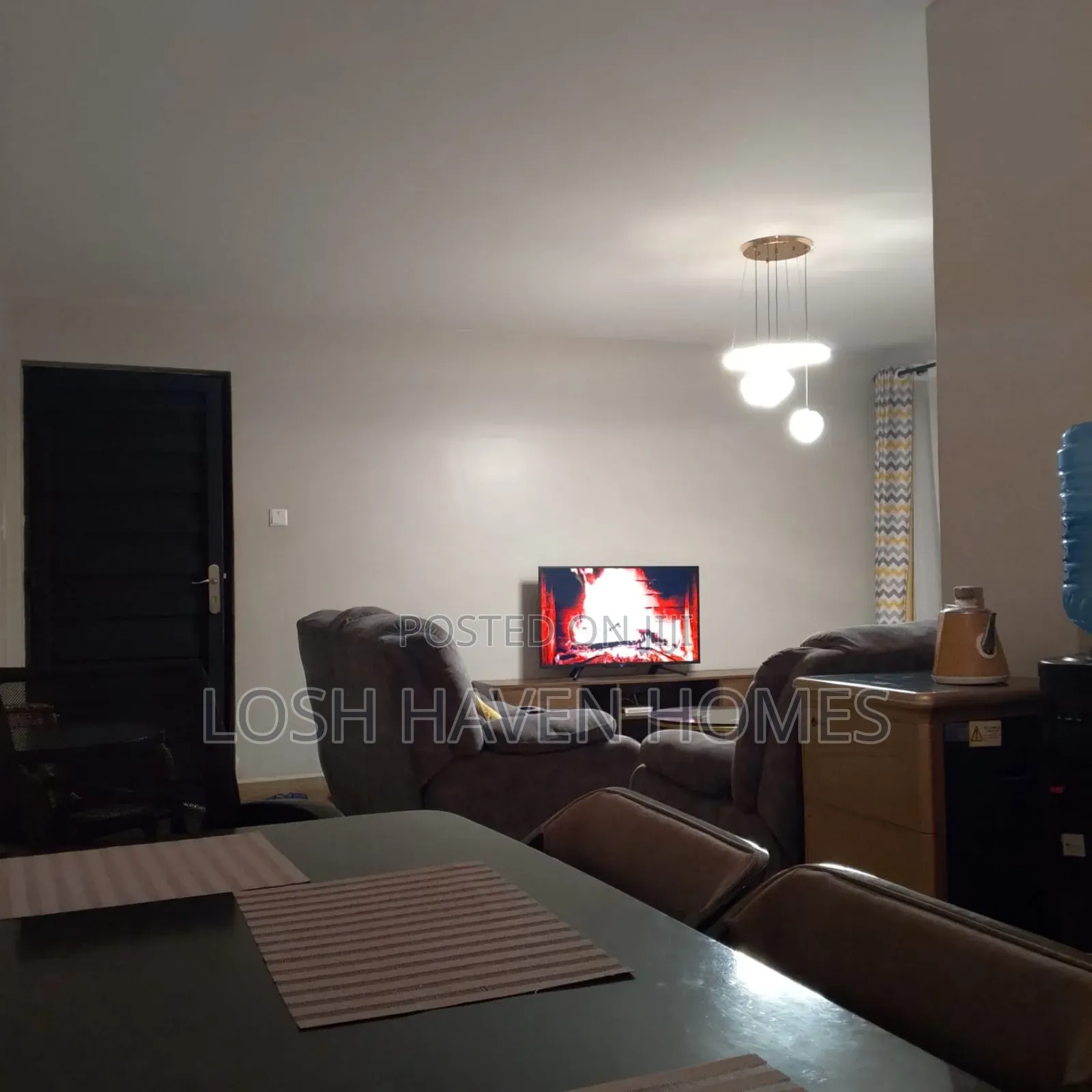 Cozy Nairobi 2 Bedroom Airbnb in Roysambu Thika Road in Roysambu