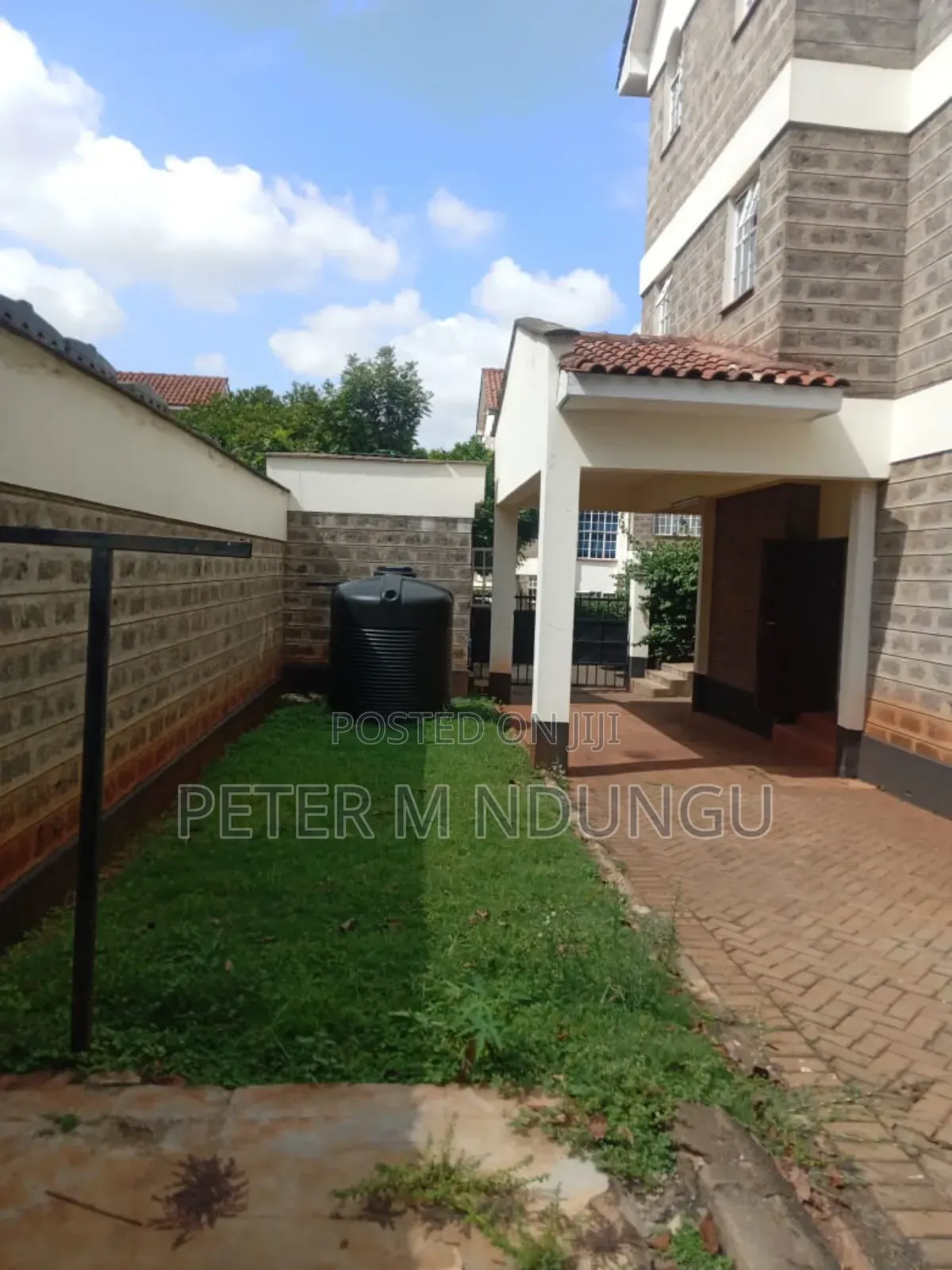 5bdrm Maisonette in Garden City, Nairobi Central for sale in Nairobi Central