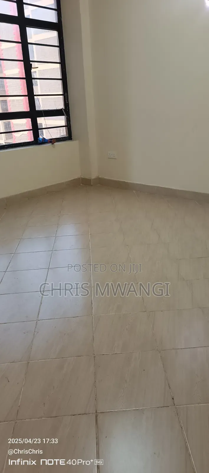 Furnished 1bdrm Block of Flats in Roysambu for sale in Roysambu
