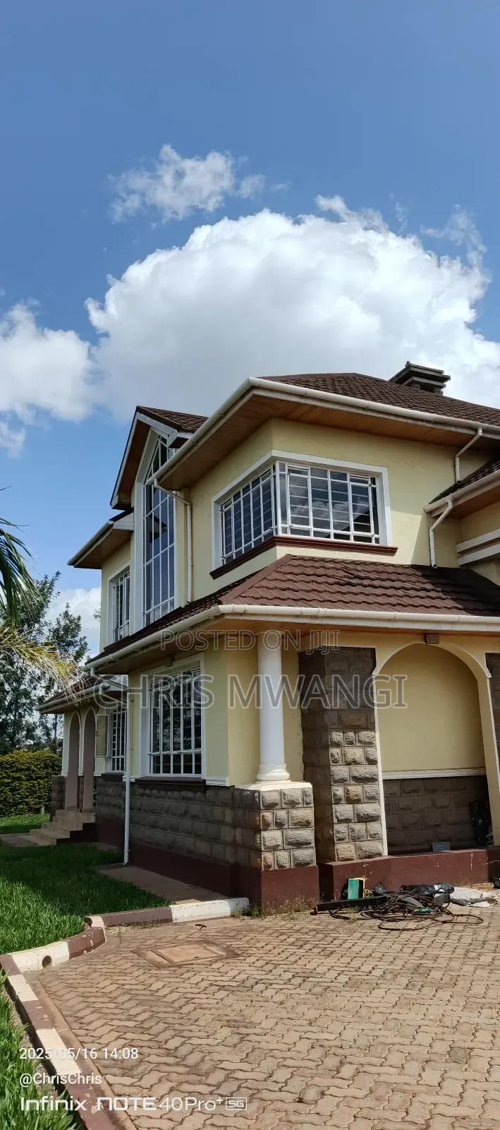 5bdrm Mansion in Kenyatta Road Theta for sale in Kenyatta Road / Theta