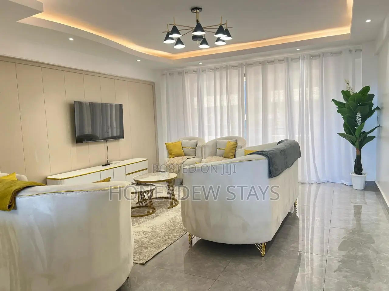 5br All-Ensuite Airbnb on Ndemi Rd Near Yaya Junction Mal in State House Area