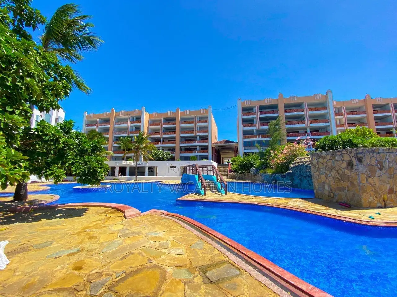 Airbnb 2br Beachfront Apartment in Shanzu