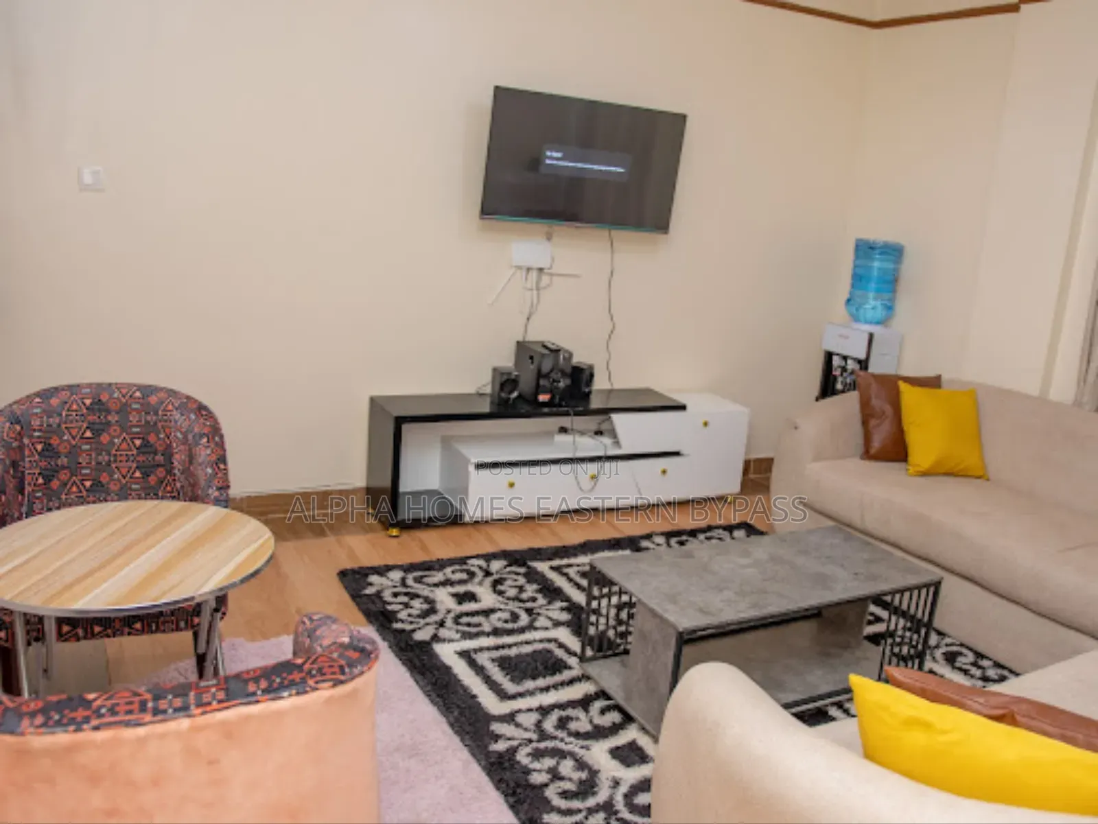 Modern 2-Bedroom Airbnb in Kamakis Stunning Northlands View in Kamakis