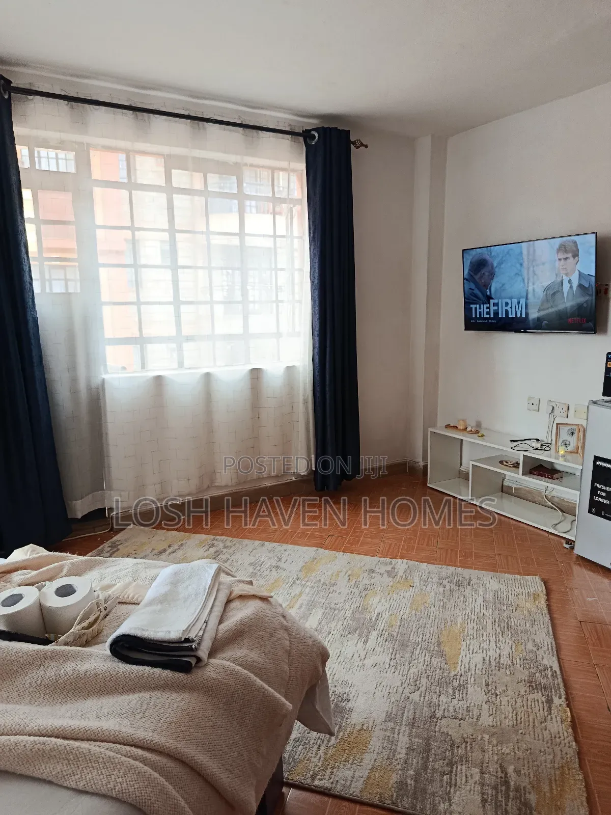 Blue Studio Airbnbin Nairobi Along TRM Drive Roysambu in Roysambu