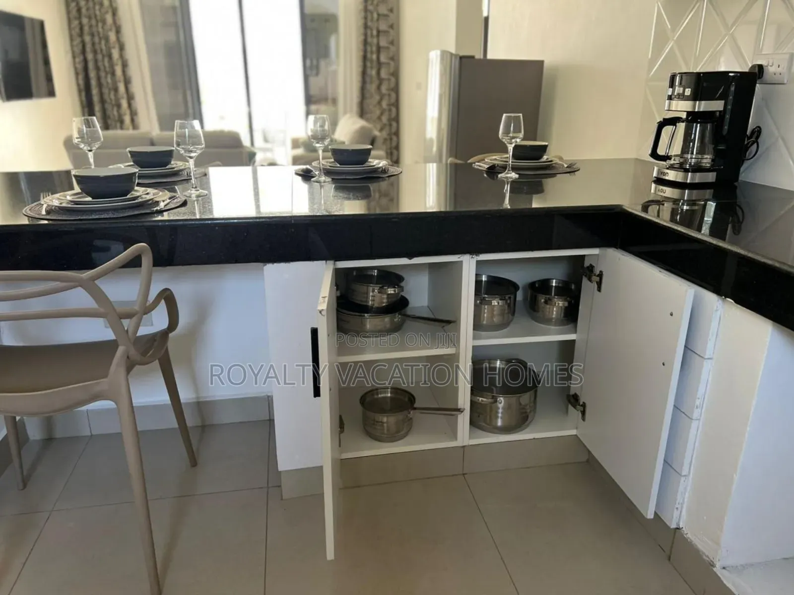 2bedroom Beachfront Apartment in Nyali in Nyali Mkomani