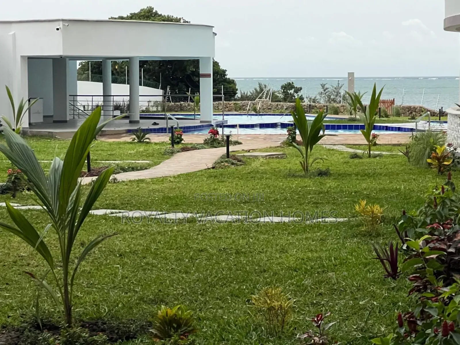 1bedroom Beachfront Apartment at Baobab, Nyali in Nyali Mkomani