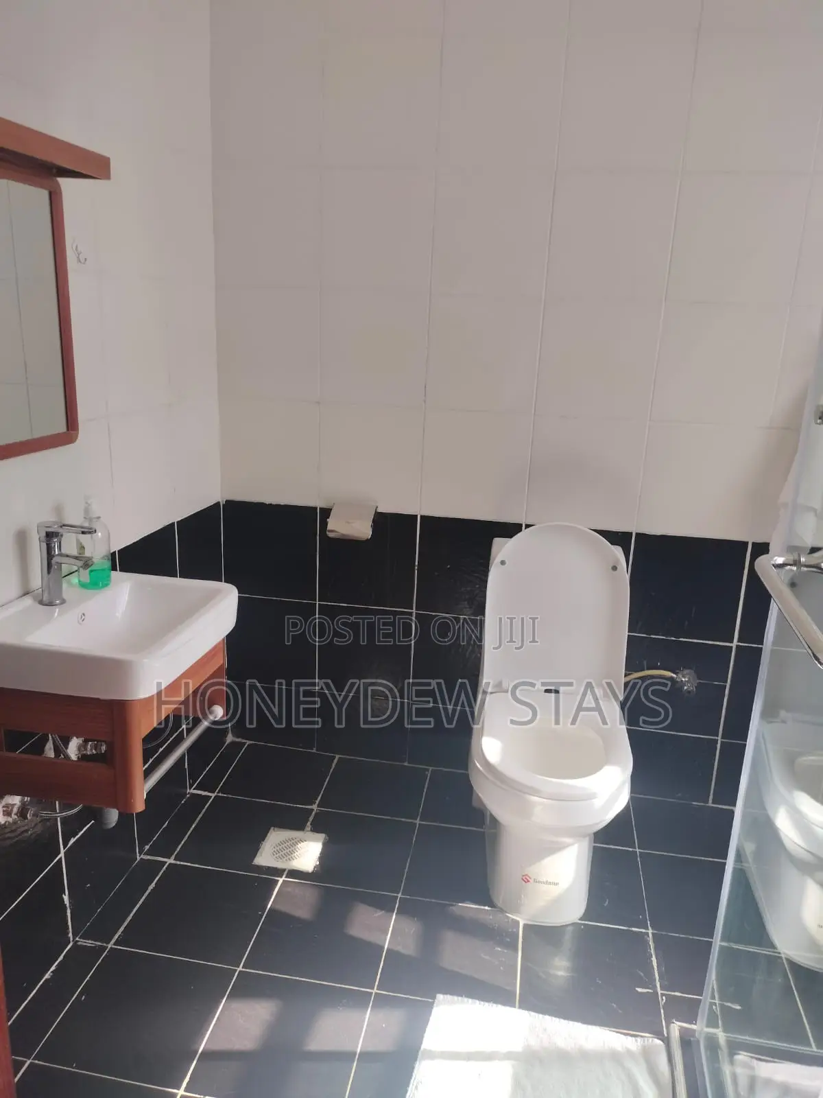 6-Bedroom Furnished Maisonette in Athi River in DayStar Area