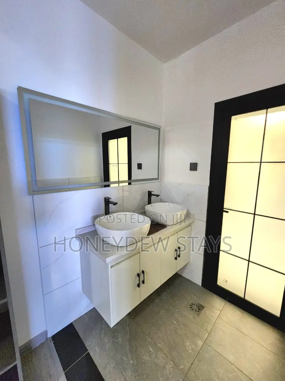 Furnished 5br Apartment at Diamond Oak Residency, Kileleshwa in Valley Arcade