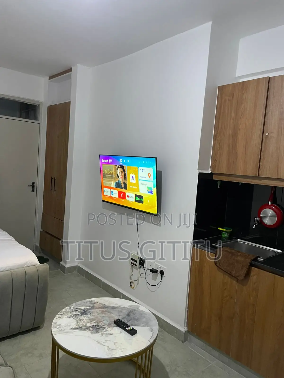 Studio Airbnb Roysambu, Lumumba Drive| Furnished | Free Parking | in Roysambu