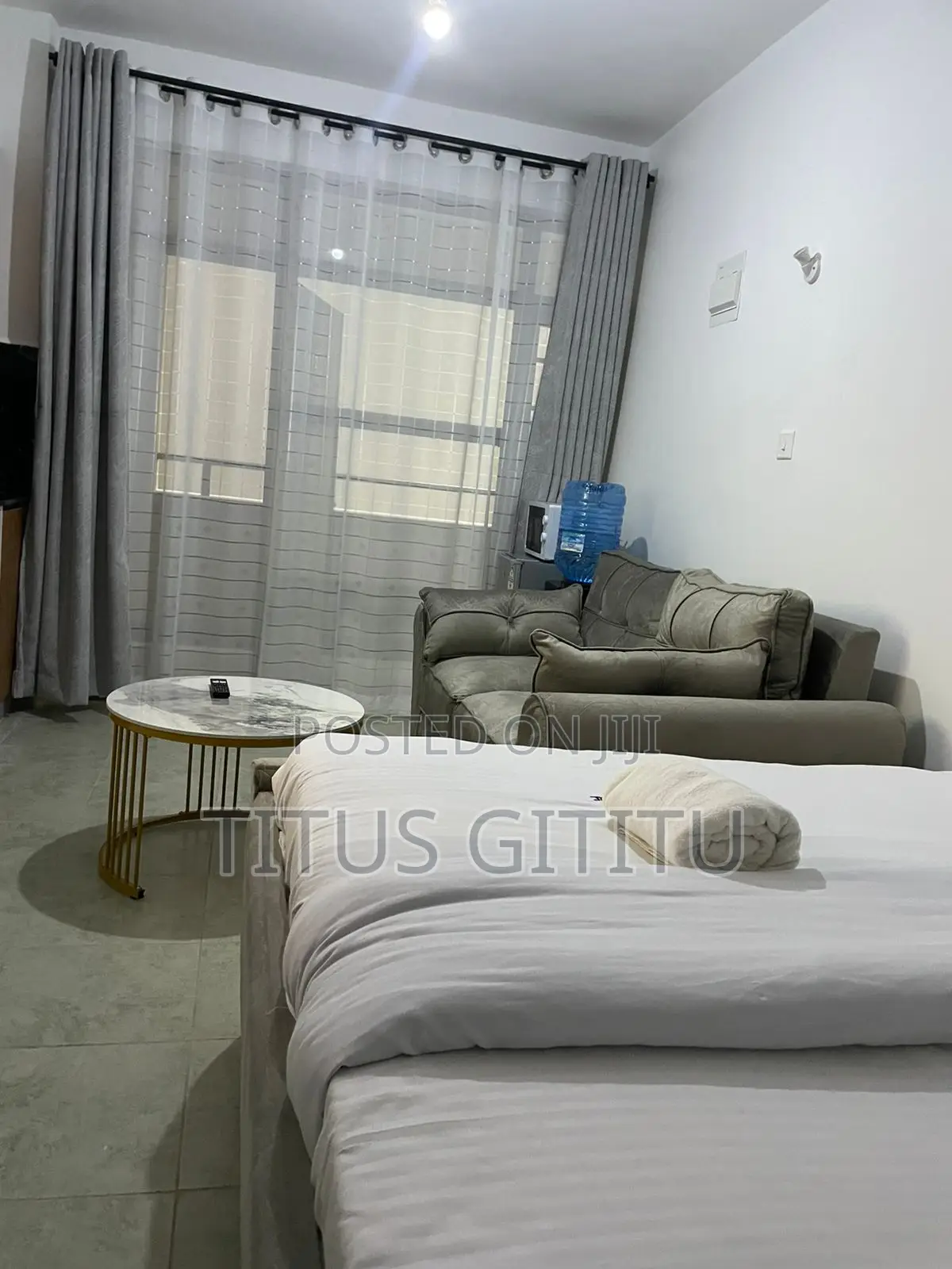 Studio Airbnb Roysambu, Lumumba Drive| Furnished | Free Parking | in Roysambu