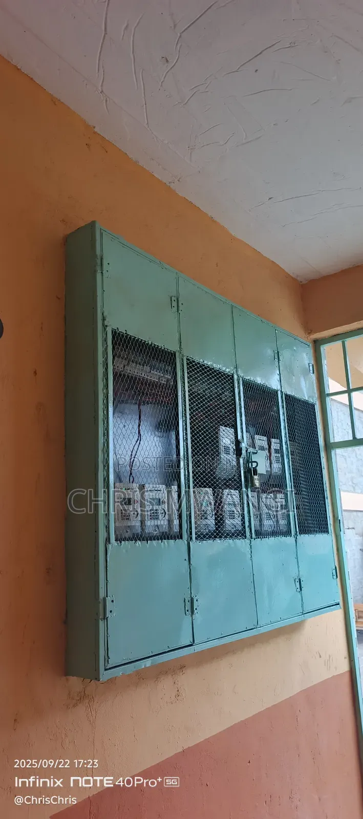 Furnished 1bdrm Block of Flats in Ngoingwa Estate for sale in Ngoingwa Estate