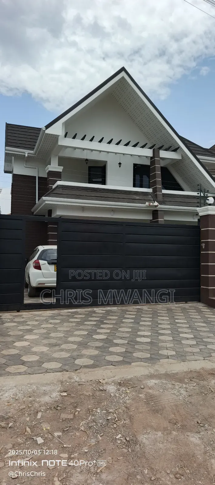 Furnished 5bdrm Maisonette in Membley Estate for sale in Membley Estate