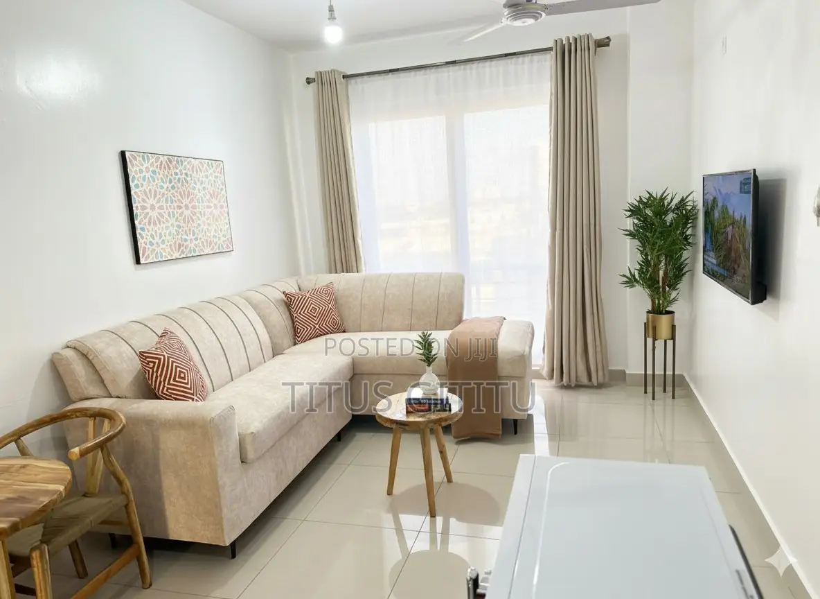 Beach 1 Bedroom Airbnb Nyali | Ocean View | 5 Mins to Beach | in Nyali Mkomani