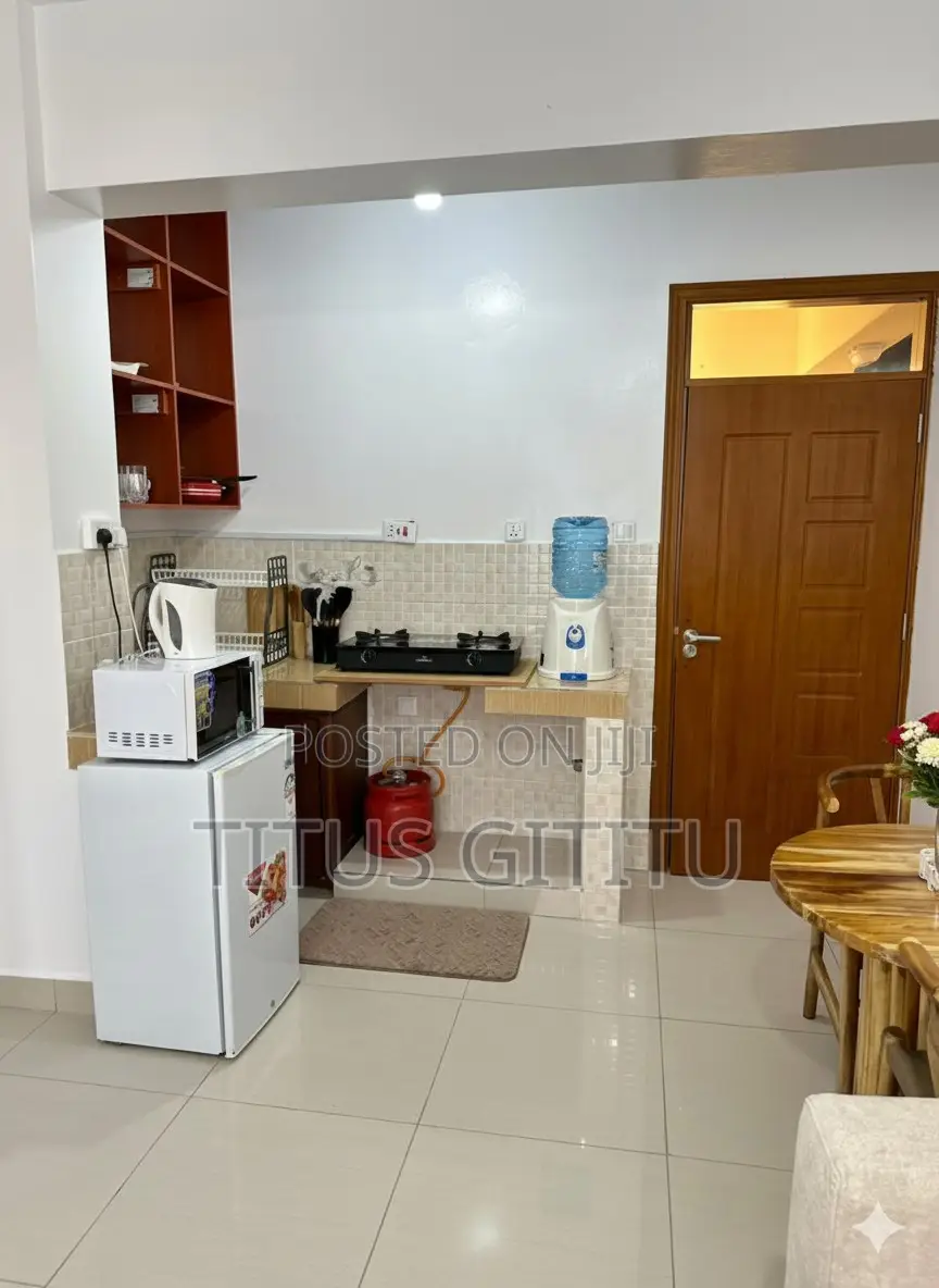 Beach 1 Bedroom Airbnb Nyali | Ocean View | 5 Mins to Beach | in Nyali Mkomani