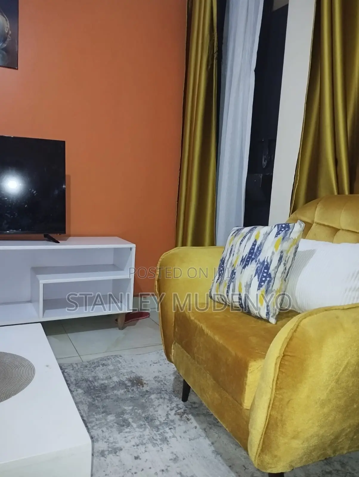 Affordable One Bedroom Air Bnb In Utawala Near Quickmart Kwa Chief Ap in Junction/Benedicta