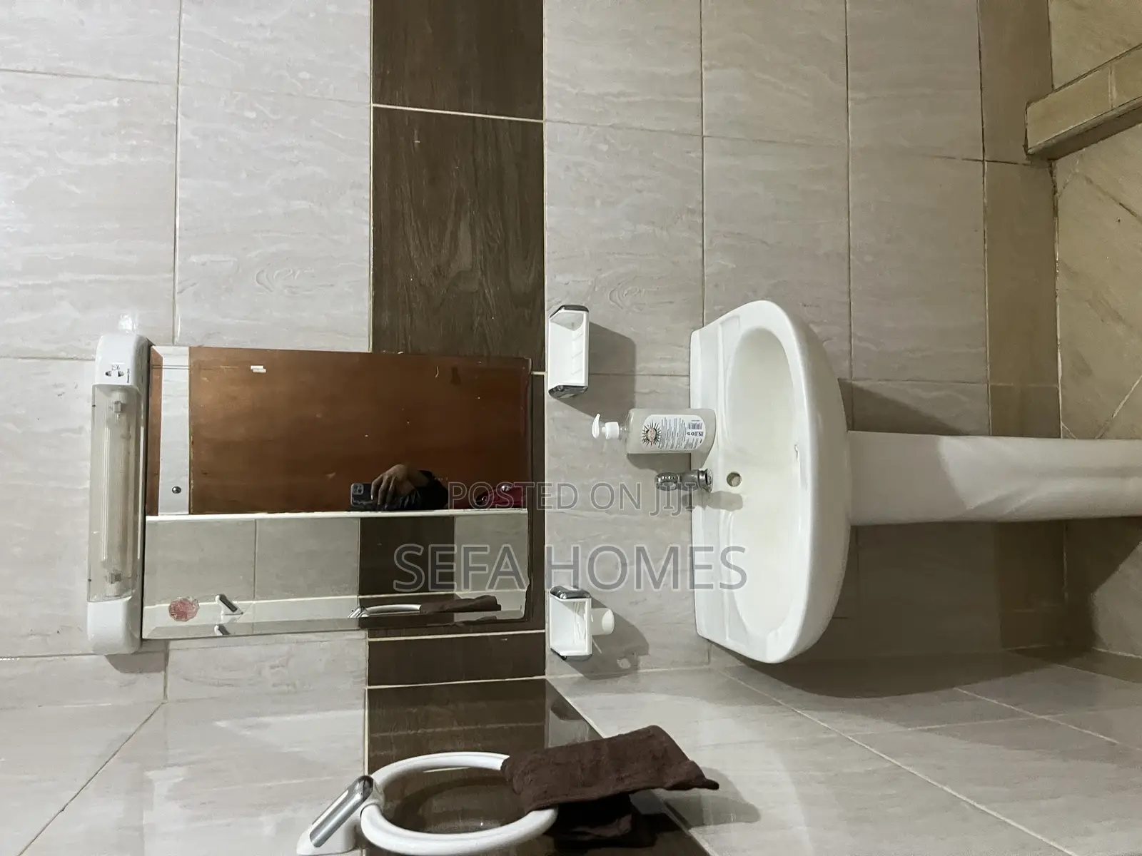 Nicely Furnished One Bedroom Airbnb Ruaka in Ruaka