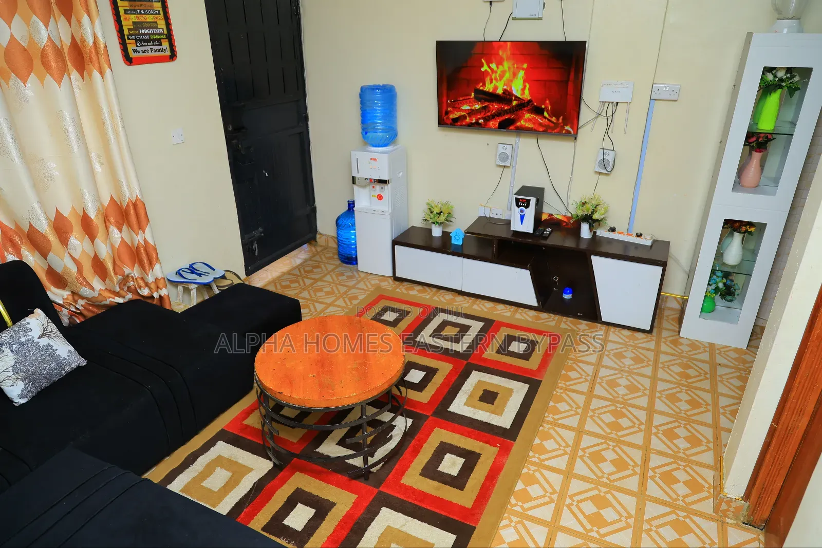 Heart of Kamakis Escape: Spacious 1-Bed, Fully Furnished on Eastern in Kamakis