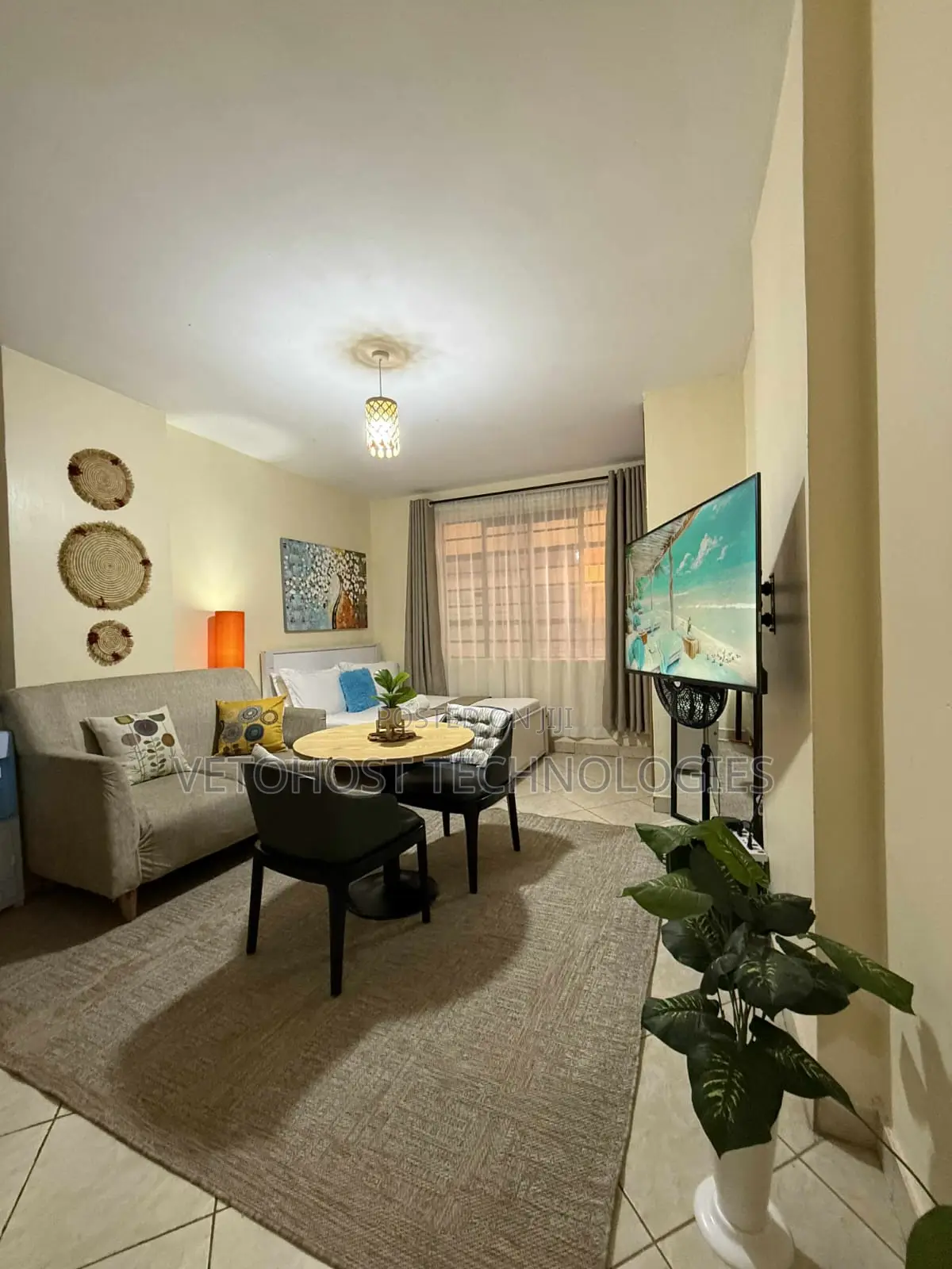 Cozy Airbnb Studio Bedsitter — Immediate Check-in in Oj Membley Membly in Old Junction