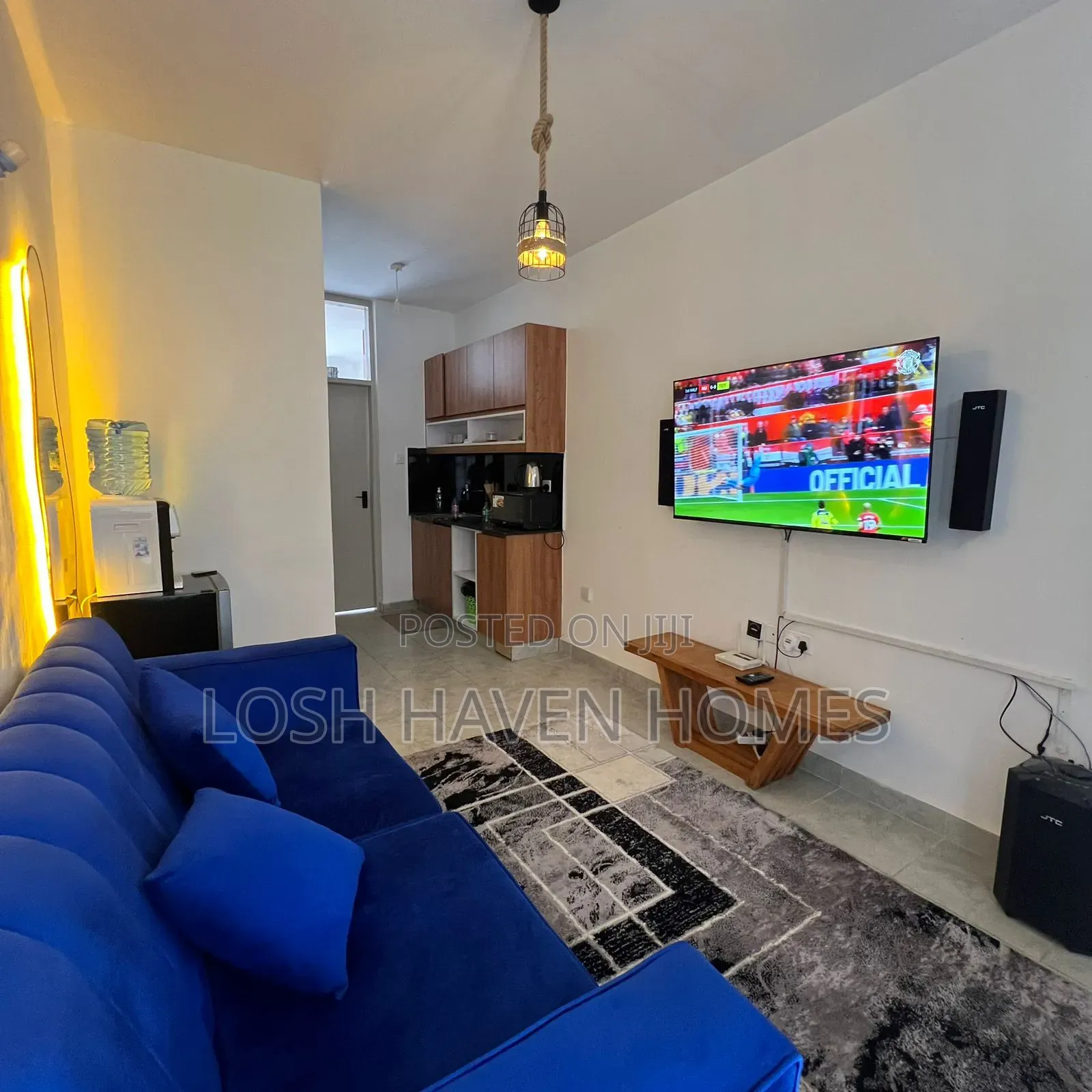 Modern One-Bedroom Apartment in Nairobi | Fast Wi-Fi | Near TRM Mall in Roysambu