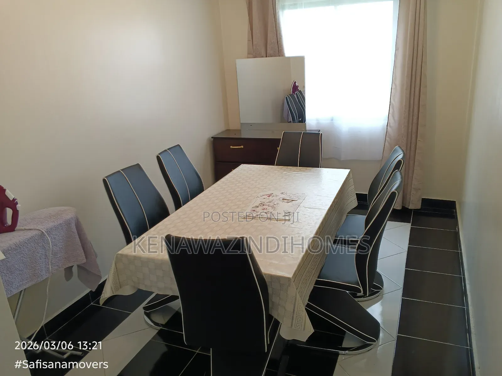 Airbnb 3 Bedrooms Nyayo Estate 5000/- in Nyayo Estate