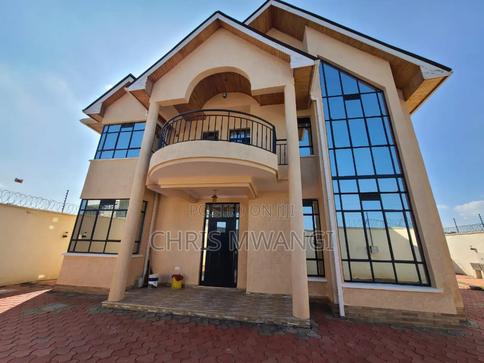 5bdrm Mansion in Kamakis Bypass for sale in Kamakis