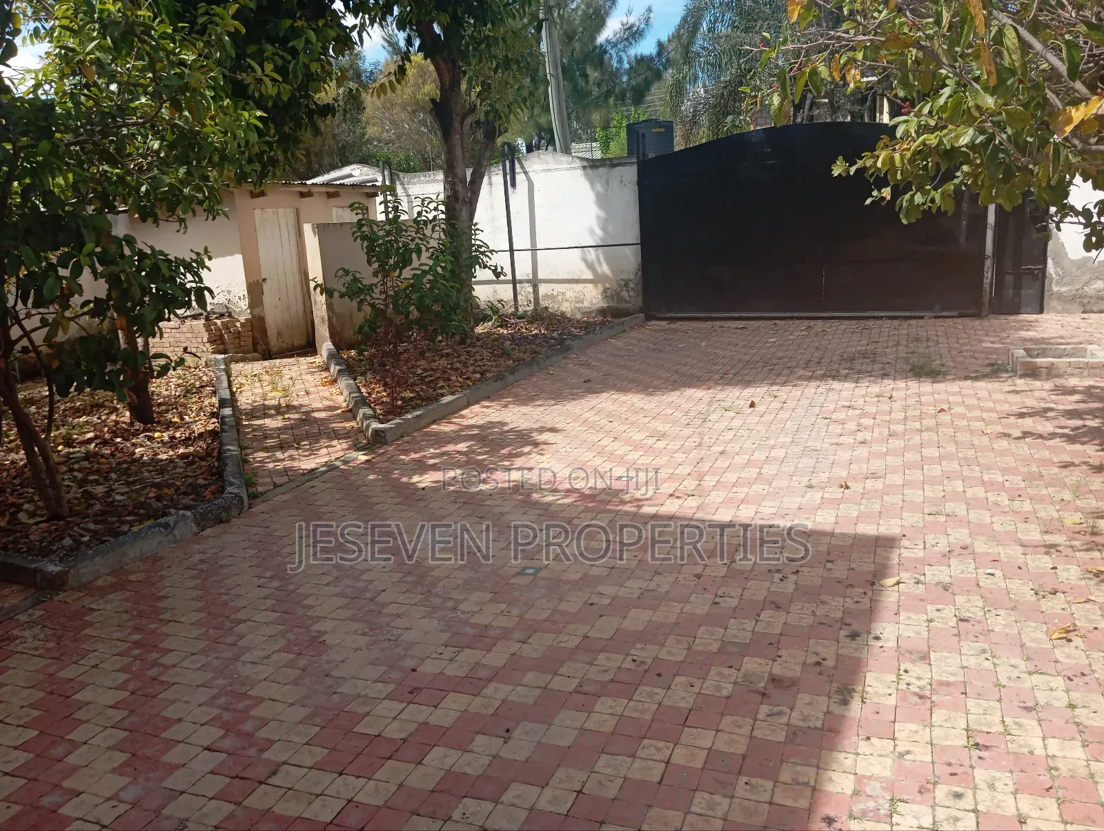 5bdrm Mansion in Syokimau Off Mombasa, Gateway Mall Area for sale in Gateway Mall Area